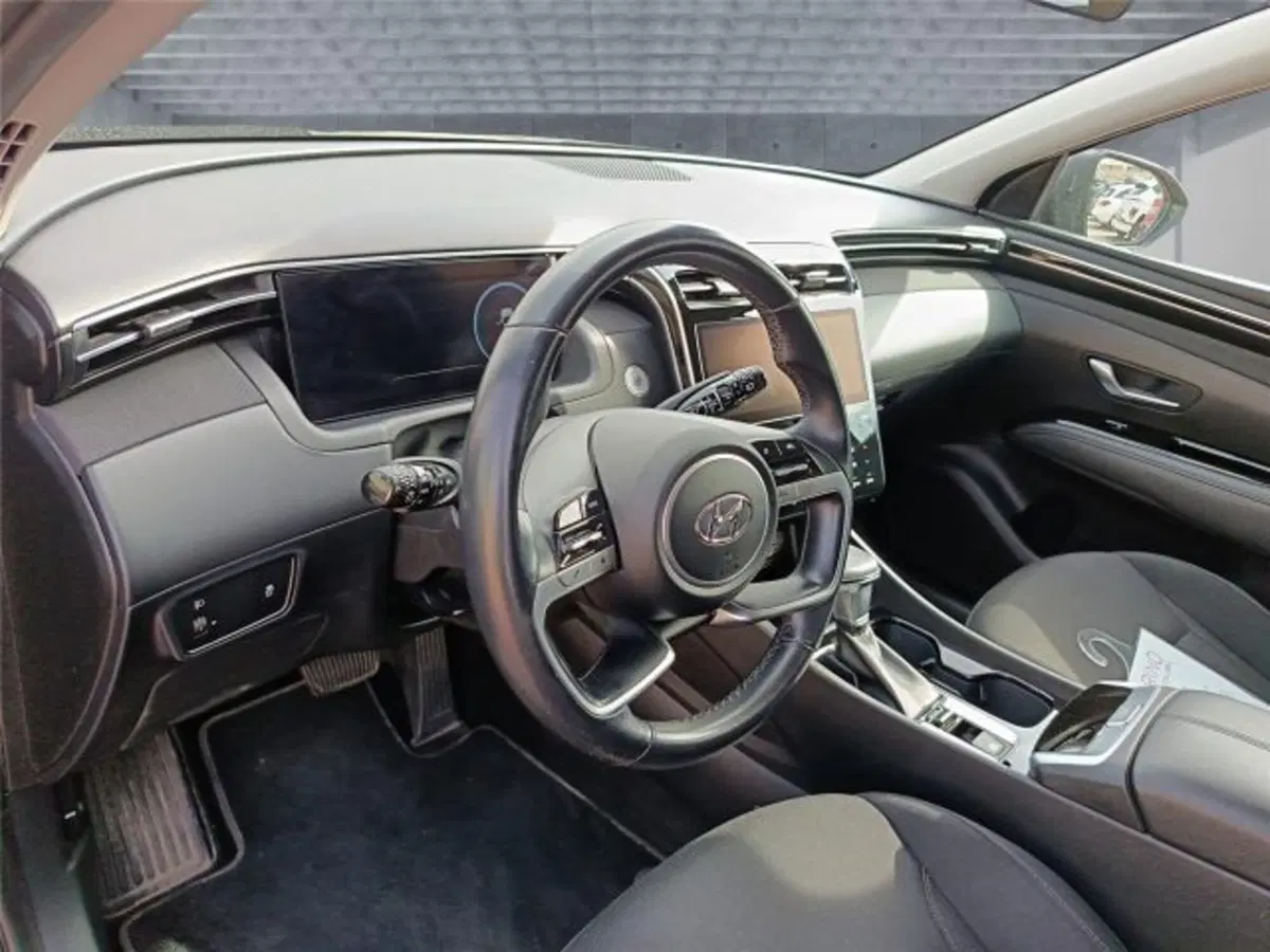 Hyundai Tucson usata a Bari (10)
