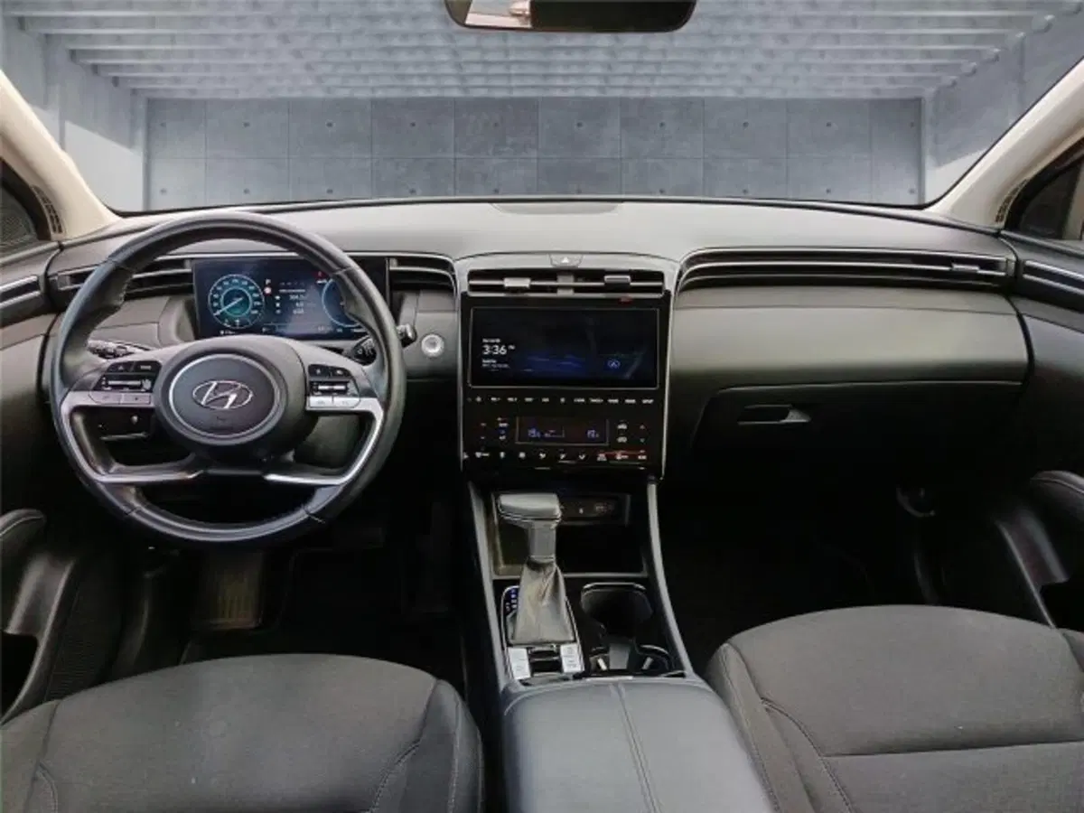 Hyundai Tucson usata a Bari (13)