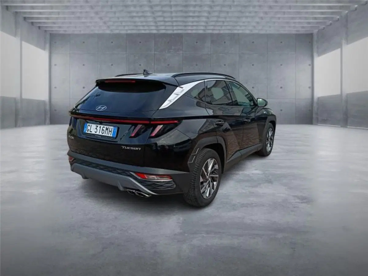 Hyundai Tucson usata a Bari (6)