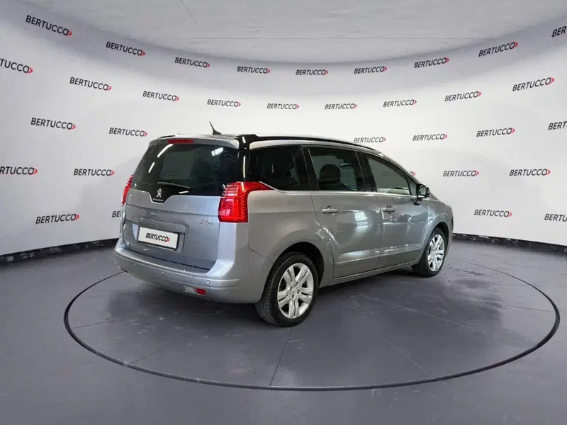 Peugeot 5008 usata a Verona (4)