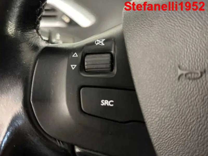 Peugeot 2008 usata a Bologna (20)