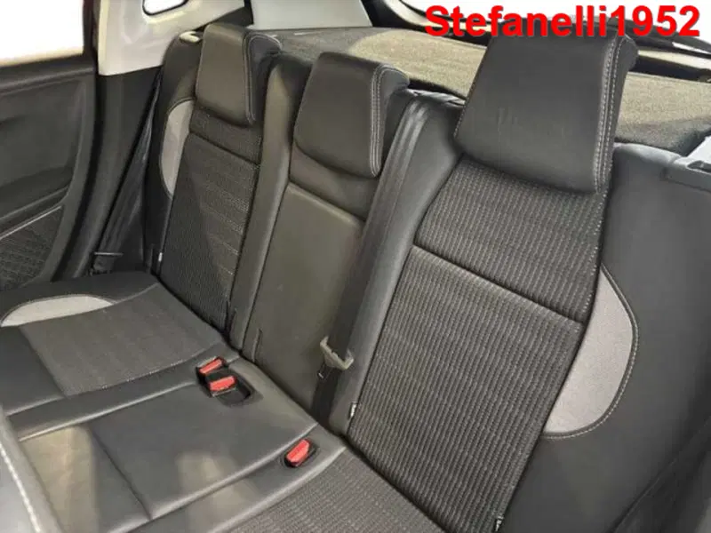 Peugeot 2008 usata a Bologna (9)
