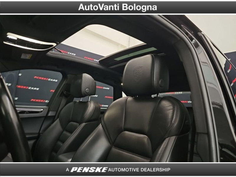 Porsche Macan usata a Bologna (12)