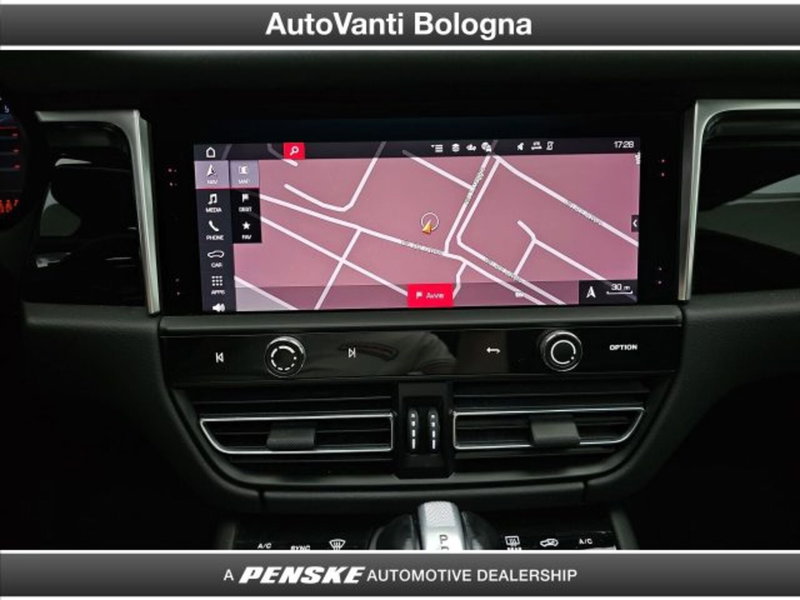 Porsche Macan usata a Bologna (13)