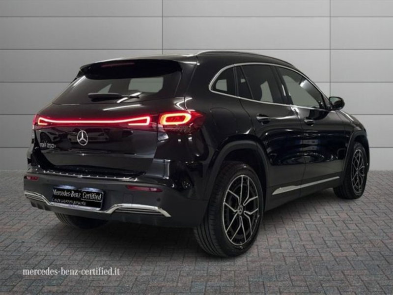 Mercedes-Benz EQA usata a Avellino (2)