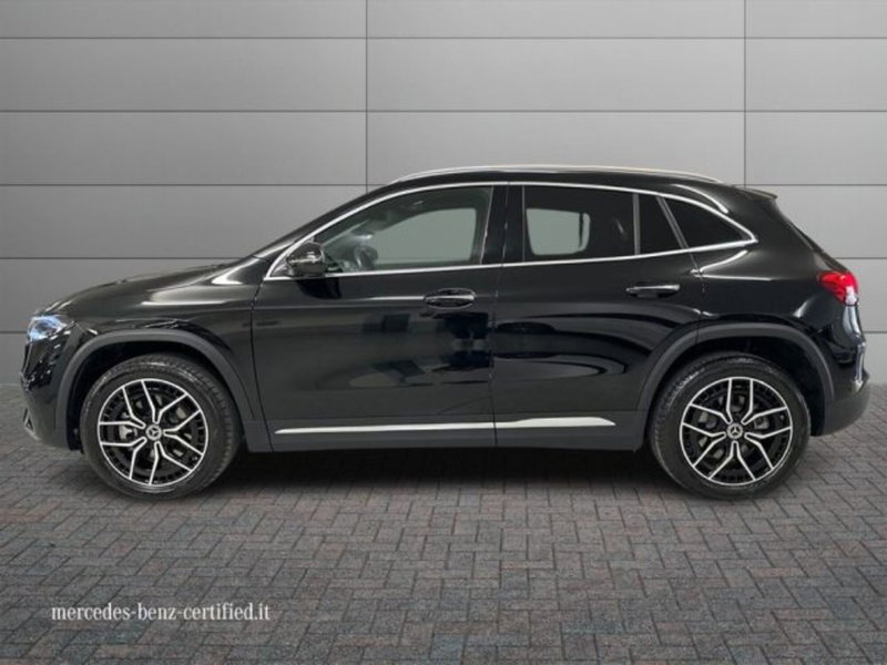 Mercedes-Benz EQA usata a Avellino (6)