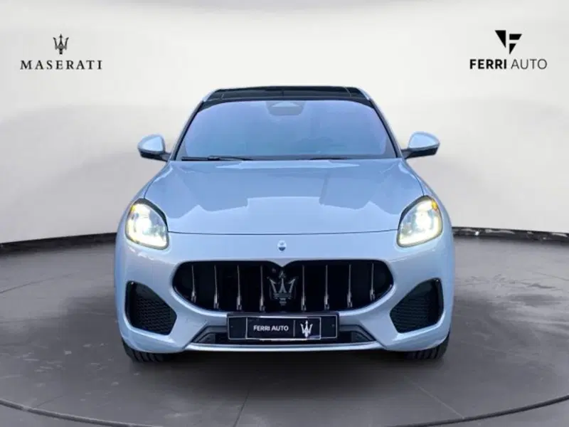 Maserati Grecale usata a Udine (3)