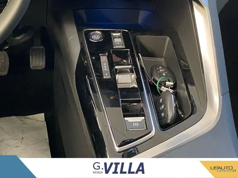 Peugeot 3008 nuova a Monza e Brianza (10)
