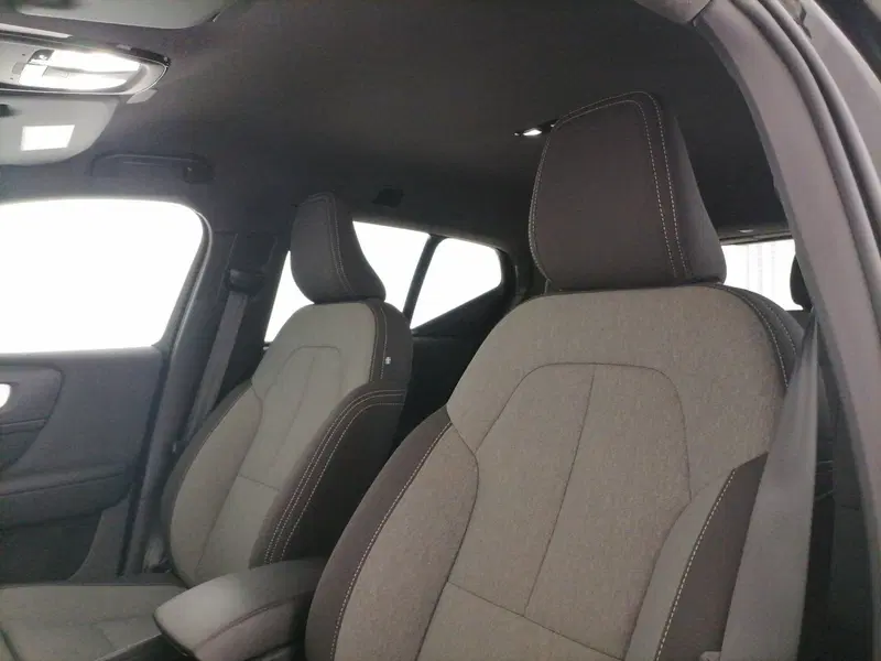 Volvo XC40 usata a Roma (13)