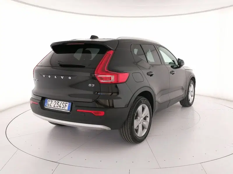 Volvo XC40 usata a Roma (2)