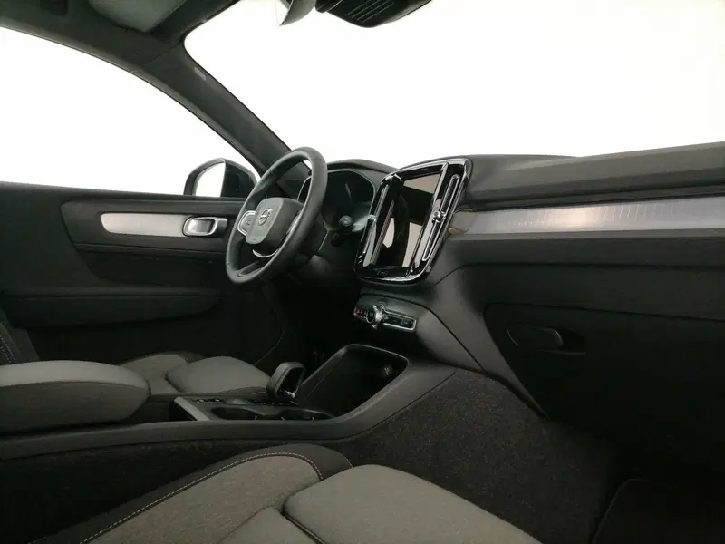 Volvo XC40 usata a Roma (7)
