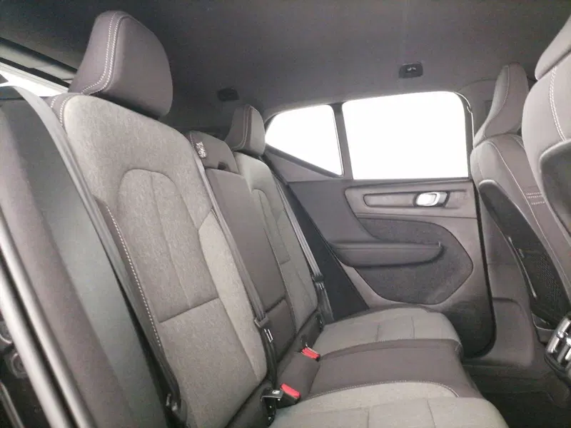 Volvo XC40 usata a Roma (8)