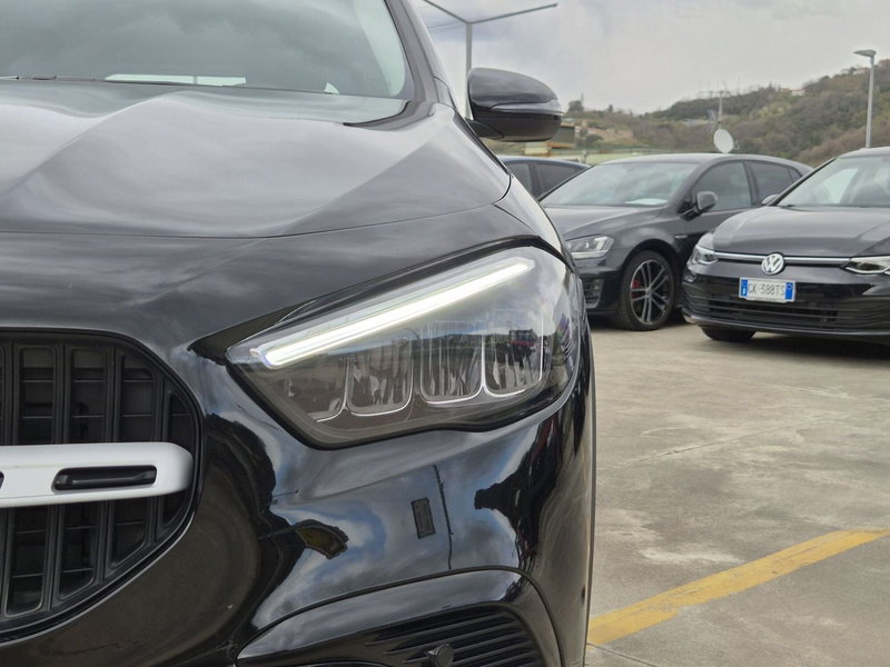Mercedes-Benz GLA SUV usata  (18)
