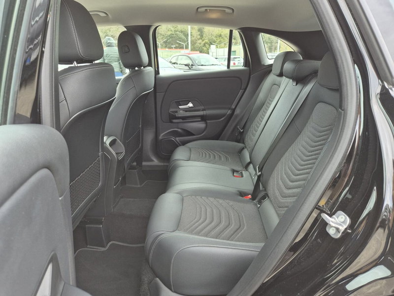 Mercedes-Benz GLA SUV usata  (7)