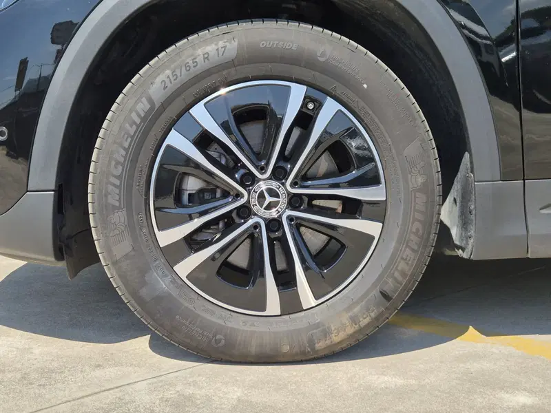 Mercedes-Benz GLA SUV usata  (13)