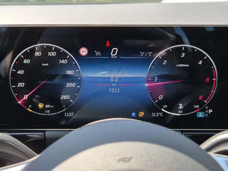 Mercedes-Benz GLA SUV usata  (14)