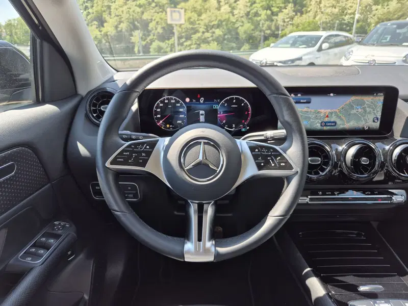 Mercedes-Benz GLA SUV usata  (19)
