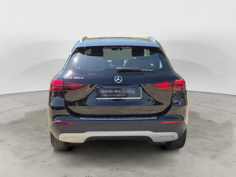 Mercedes-Benz GLA SUV usata  (3)