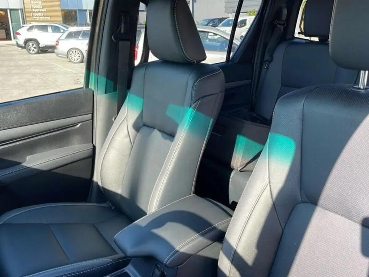 Toyota Hilux nuova a Vicenza (12)