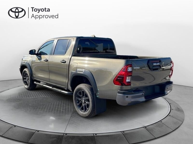 Toyota Hilux nuova a Vicenza (6)