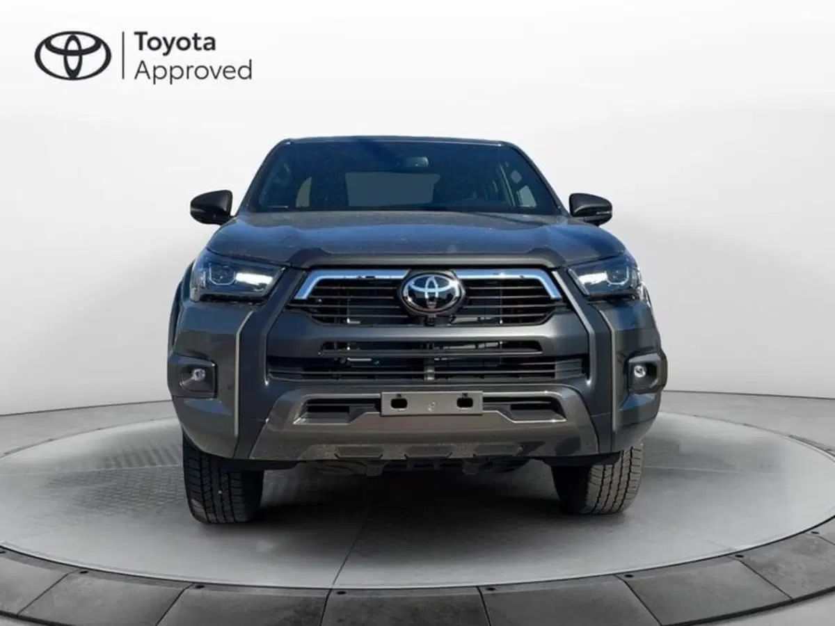 Toyota Hilux nuova a Vicenza (8)