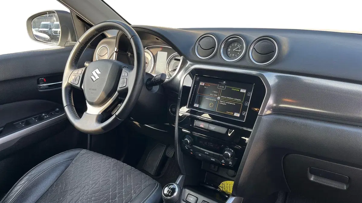 Suzuki Vitara usata a Parma (7)
