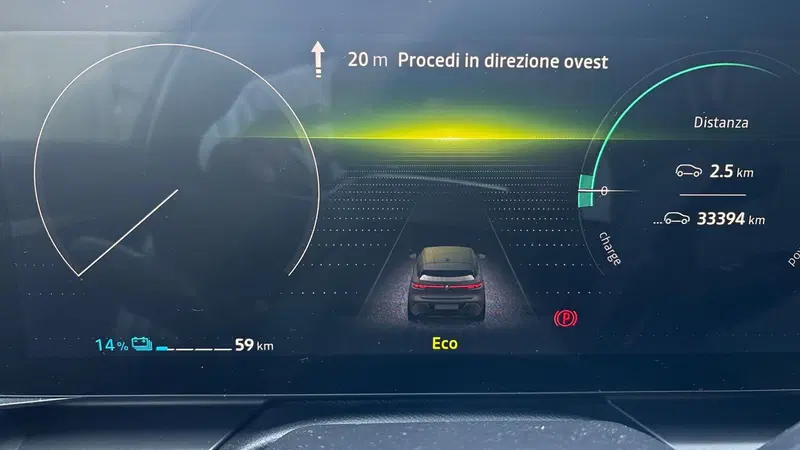Renault Megane E-Tech Electric usata a Parma (11)