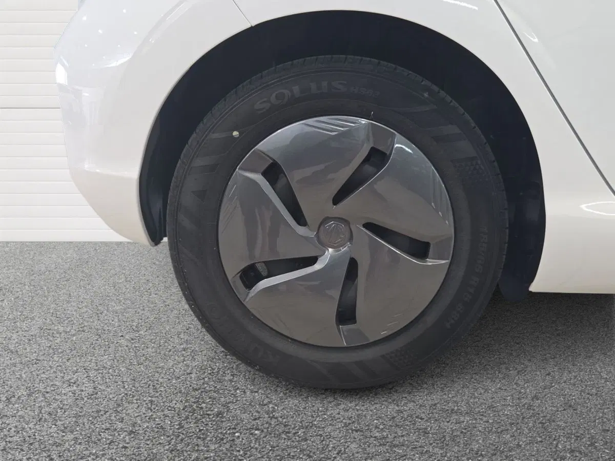 Mg MG3 nuova a Taranto (6)