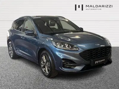 Ford Kuga 2.0 EcoBlue 120 CV aut. 2WD ST-Line X del 2023 usata a Bari