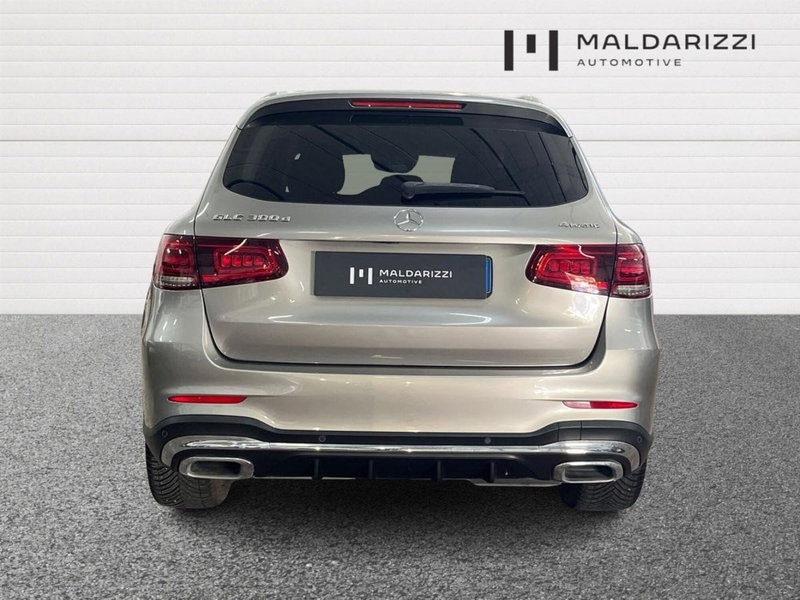 Mercedes-Benz GLC SUV usata a Bari (3)