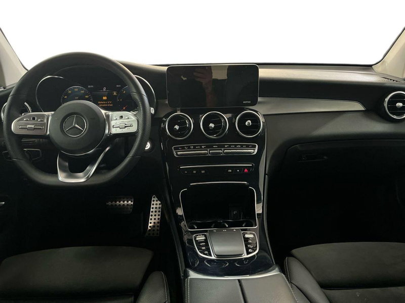 Mercedes-Benz GLC SUV usata a Bari (8)