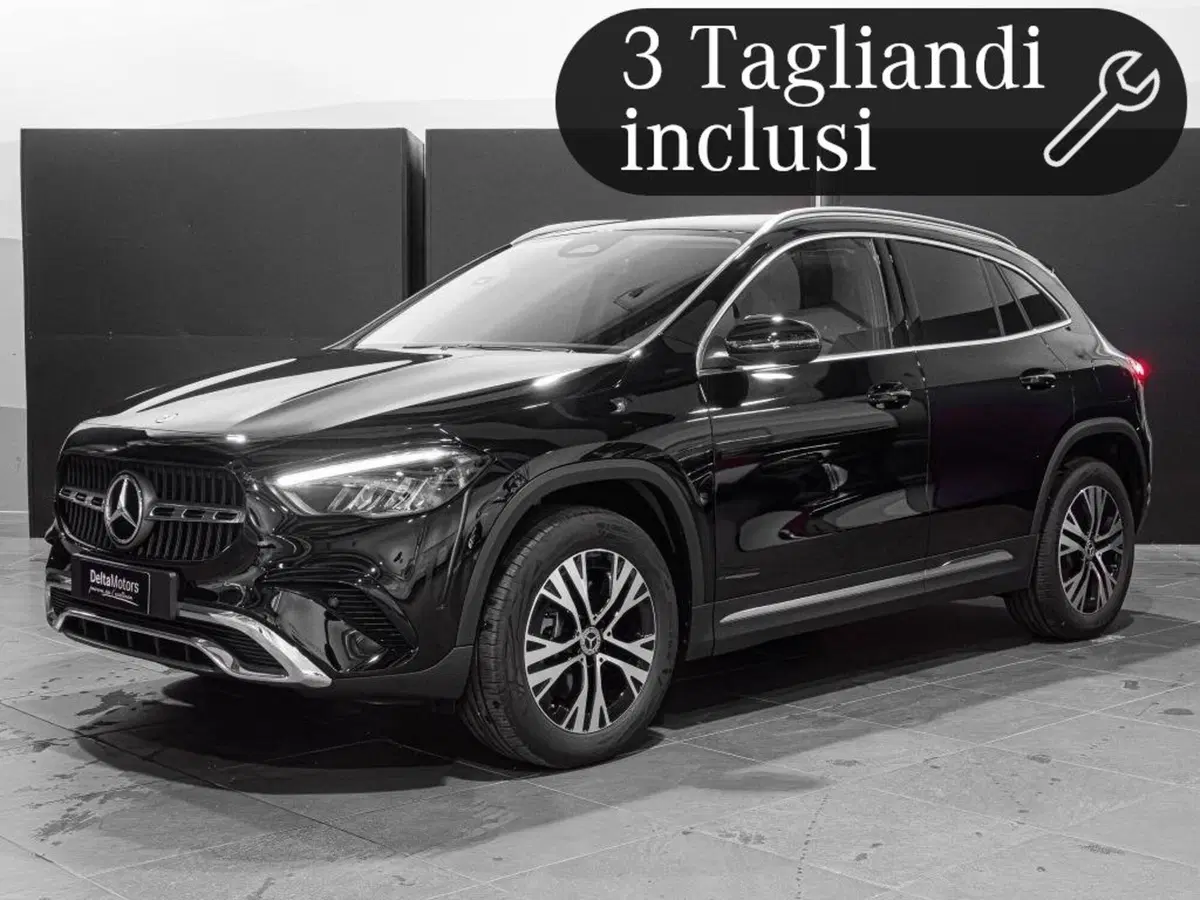 Mercedes-Benz GLA SUV nuova a Ancona