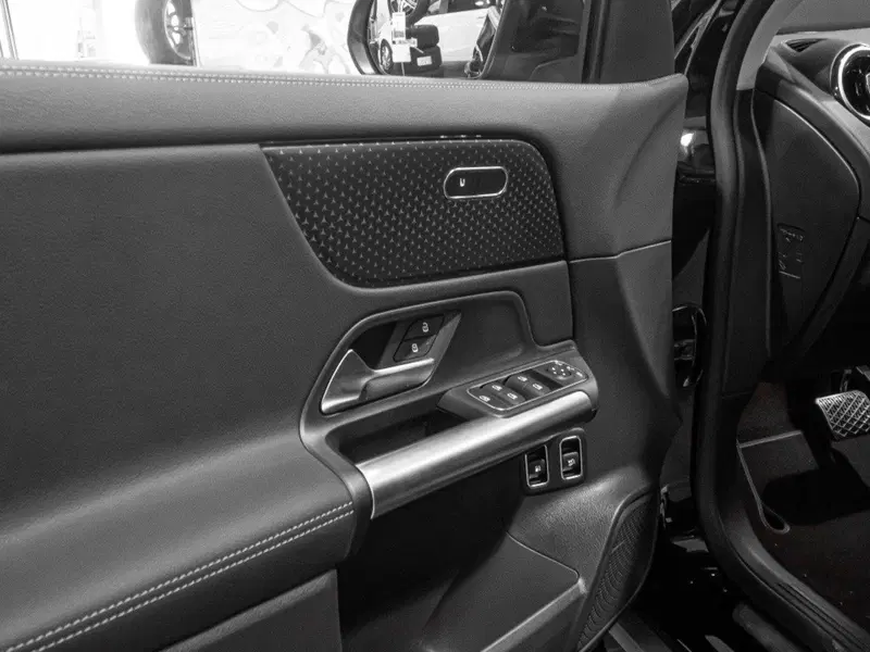 Mercedes-Benz GLA SUV nuova a Ancona (10)