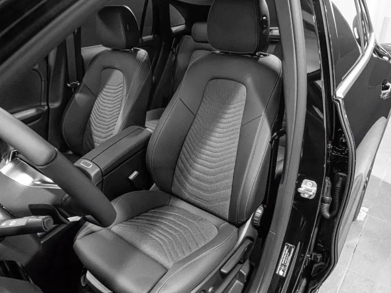 Mercedes-Benz GLA SUV nuova a Ancona (12)