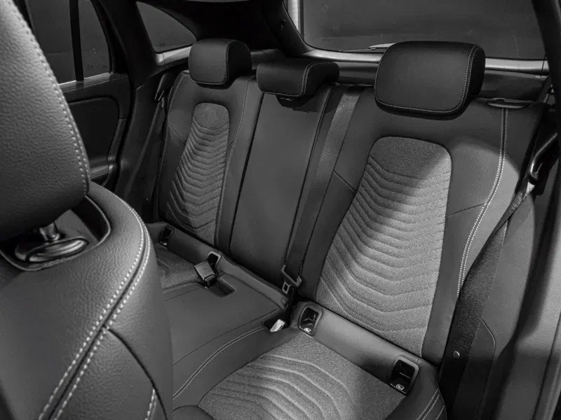 Mercedes-Benz GLA SUV nuova a Ancona (13)
