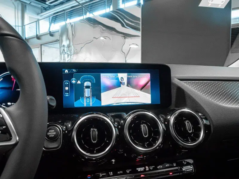 Mercedes-Benz GLA SUV nuova a Ancona (15)