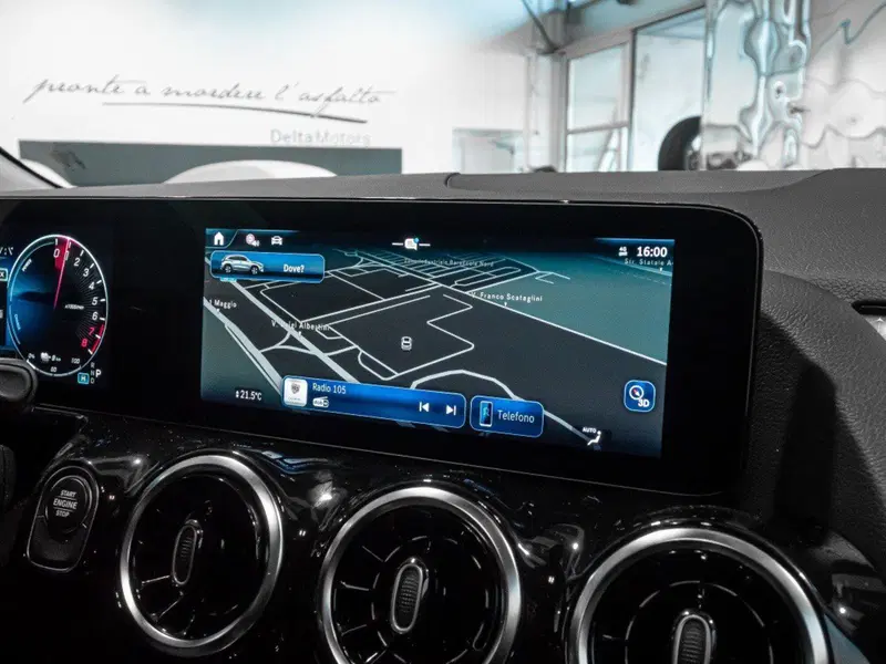 Mercedes-Benz GLA SUV nuova a Ancona (18)