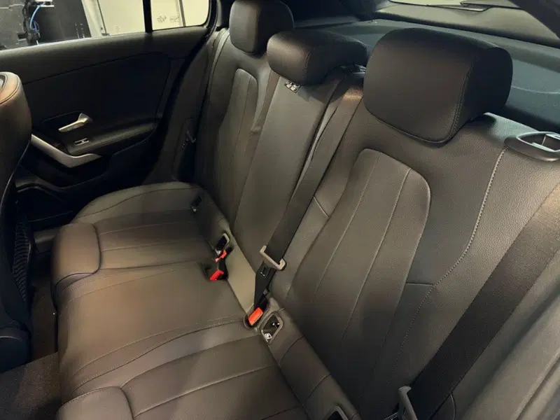Mercedes-Benz Classe A Sedan nuova a Macerata (13)
