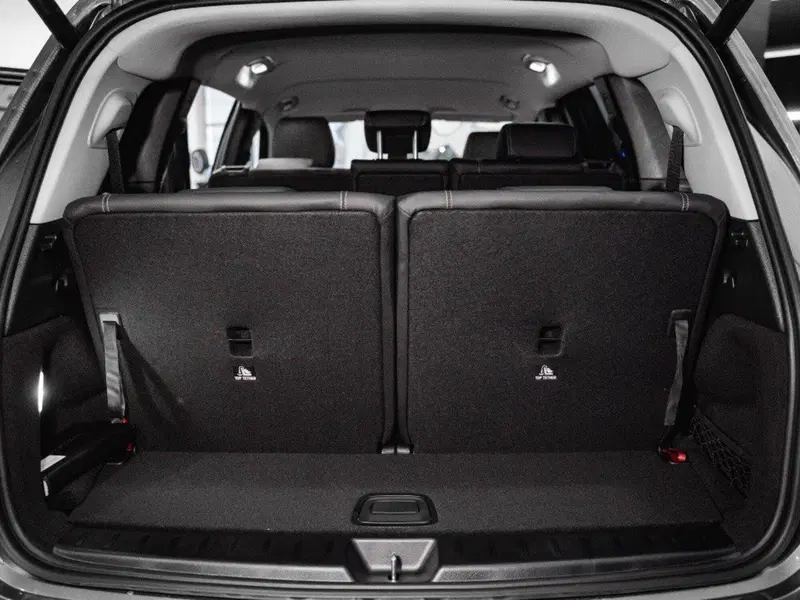 Mercedes-Benz GLB nuova a Ancona (12)