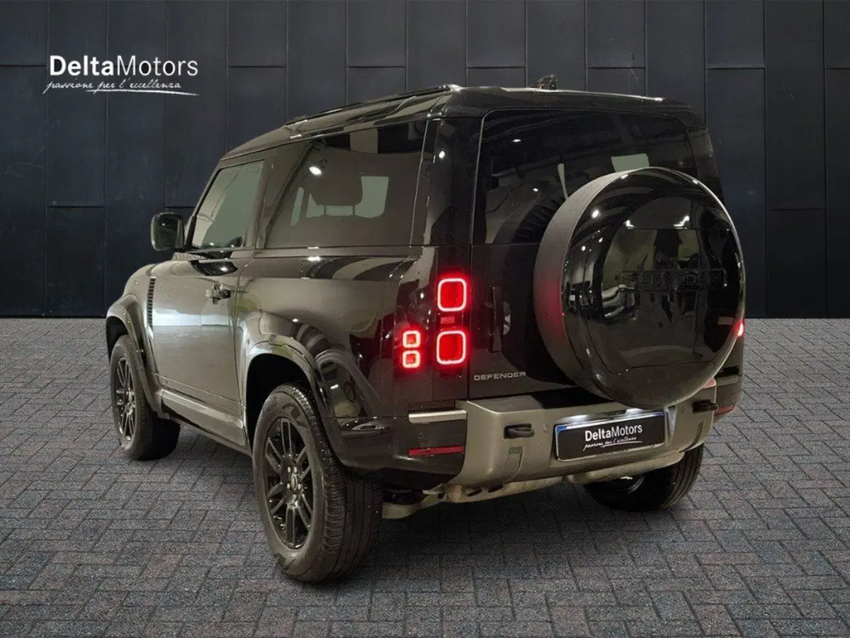 Land Rover Defender usata a Ancona (3)
