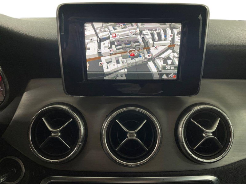 Mercedes-Benz CLA usata a Ancona (15)