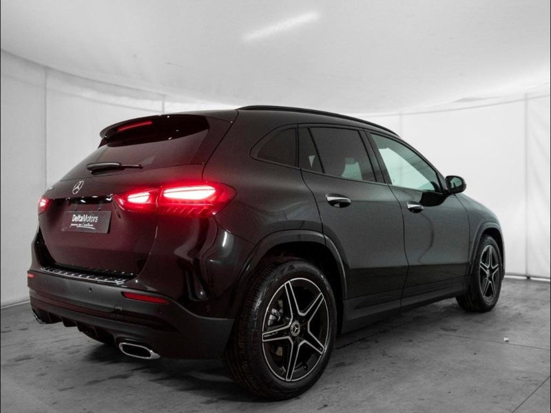 Mercedes-Benz GLA SUV nuova a Ancona (4)