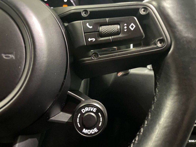 Porsche Macan usata a Macerata (20)
