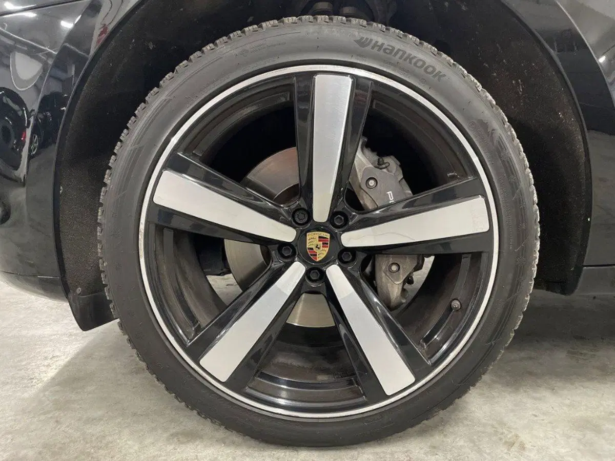 Porsche Macan usata a Macerata (8)
