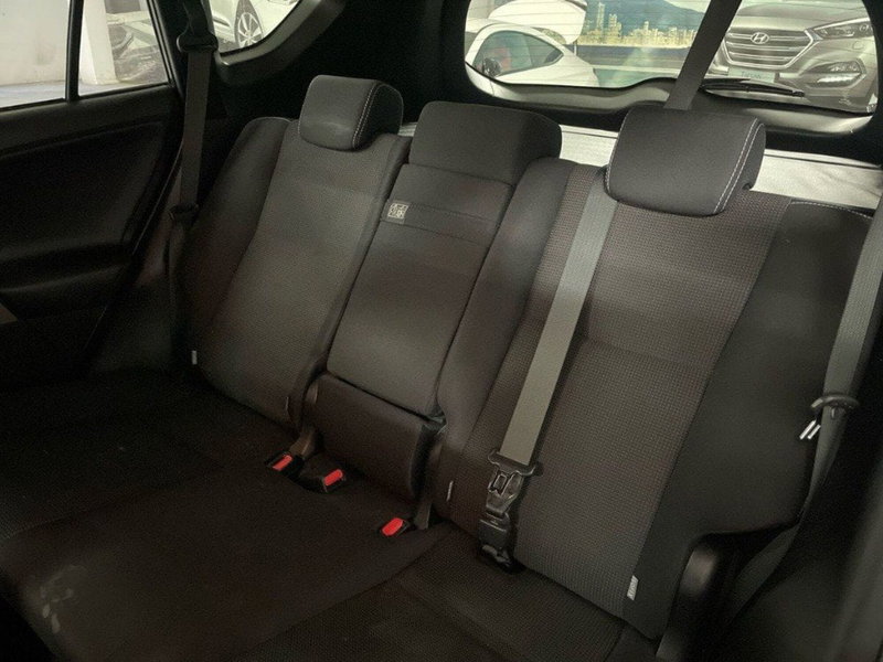 Toyota Rav4 usata a Ancona (13)