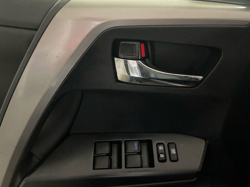 Toyota Rav4 usata a Ancona (17)