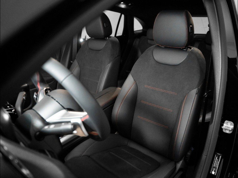 Mercedes-Benz GLA SUV nuova a Macerata (12)