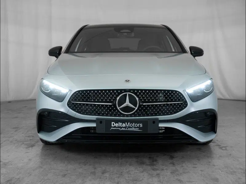 Mercedes-Benz Classe A Sedan nuova a Macerata (6)