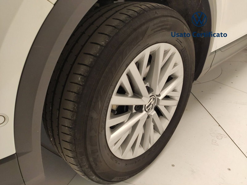 Volkswagen T-Roc usata a Avellino (9)