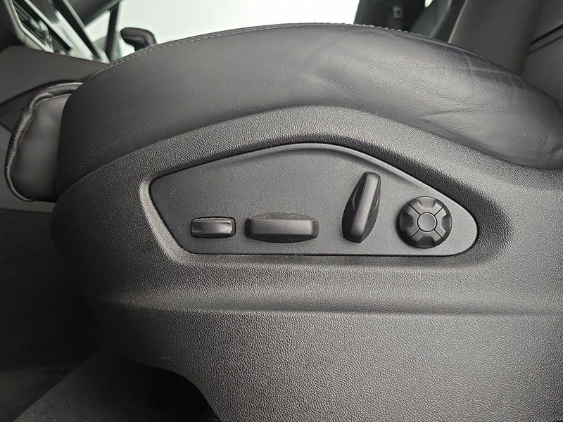 Porsche Cayenne usata a Alessandria (18)